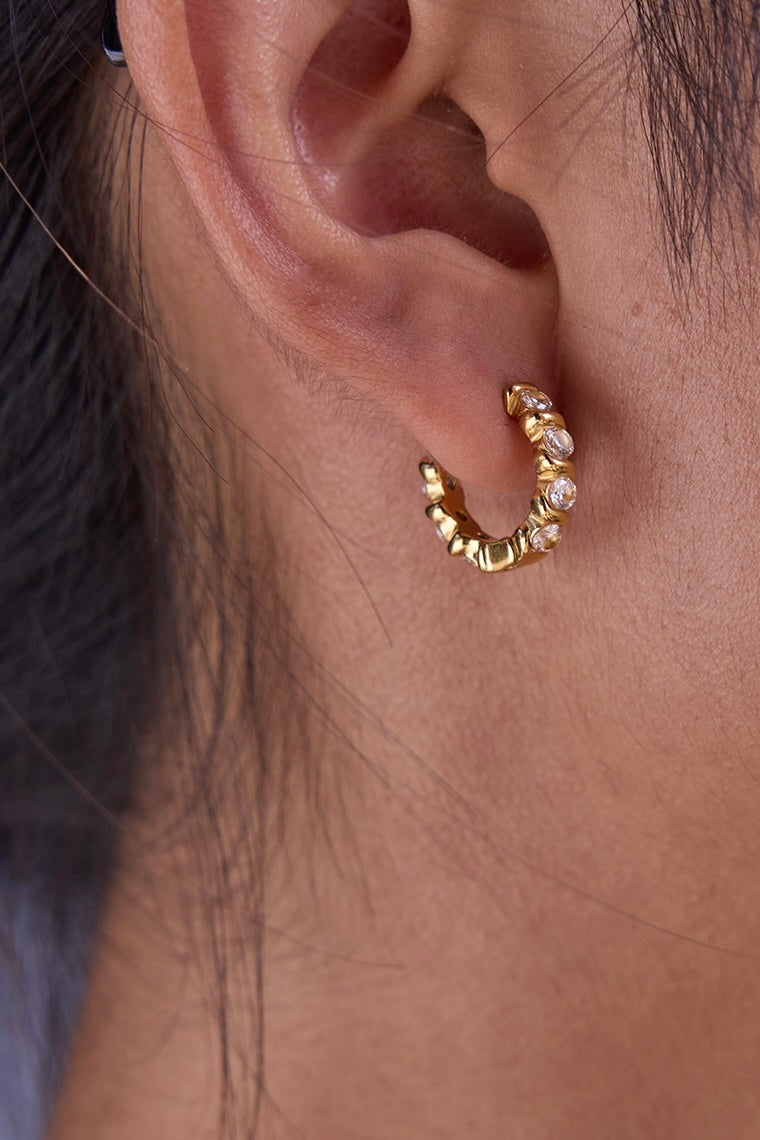 Oorbellen Hoops Twisted Diamantjes Goud