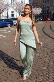 Satijnen Strapless Top Groen