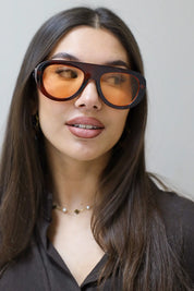 Zonnebril Elena Bruin