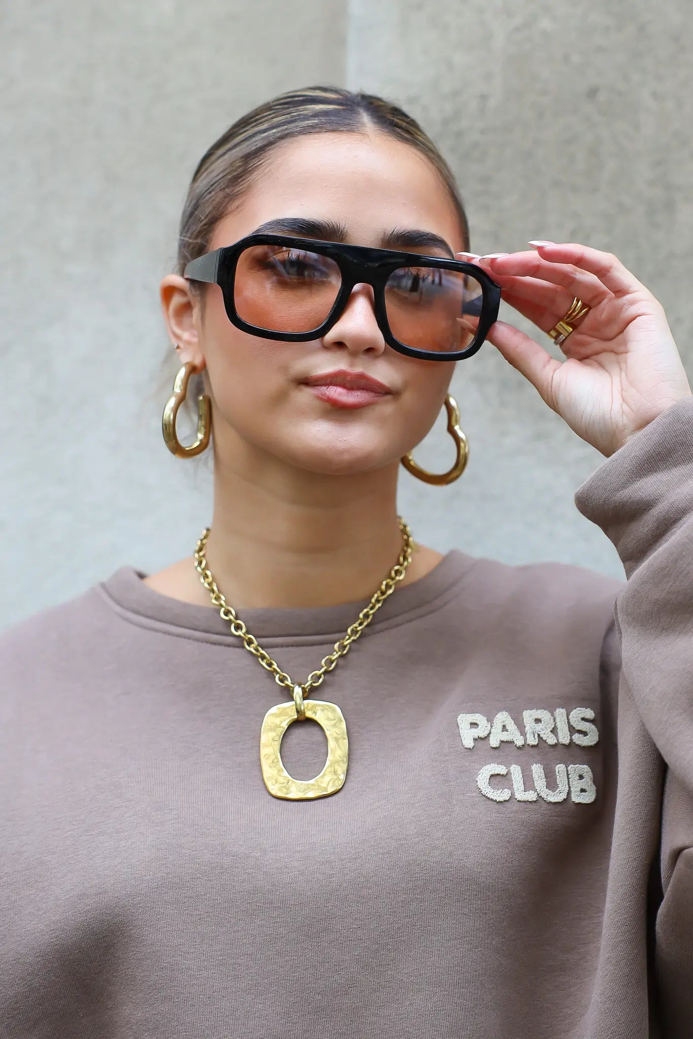 Abbey Zonnebril Zwart/Roze