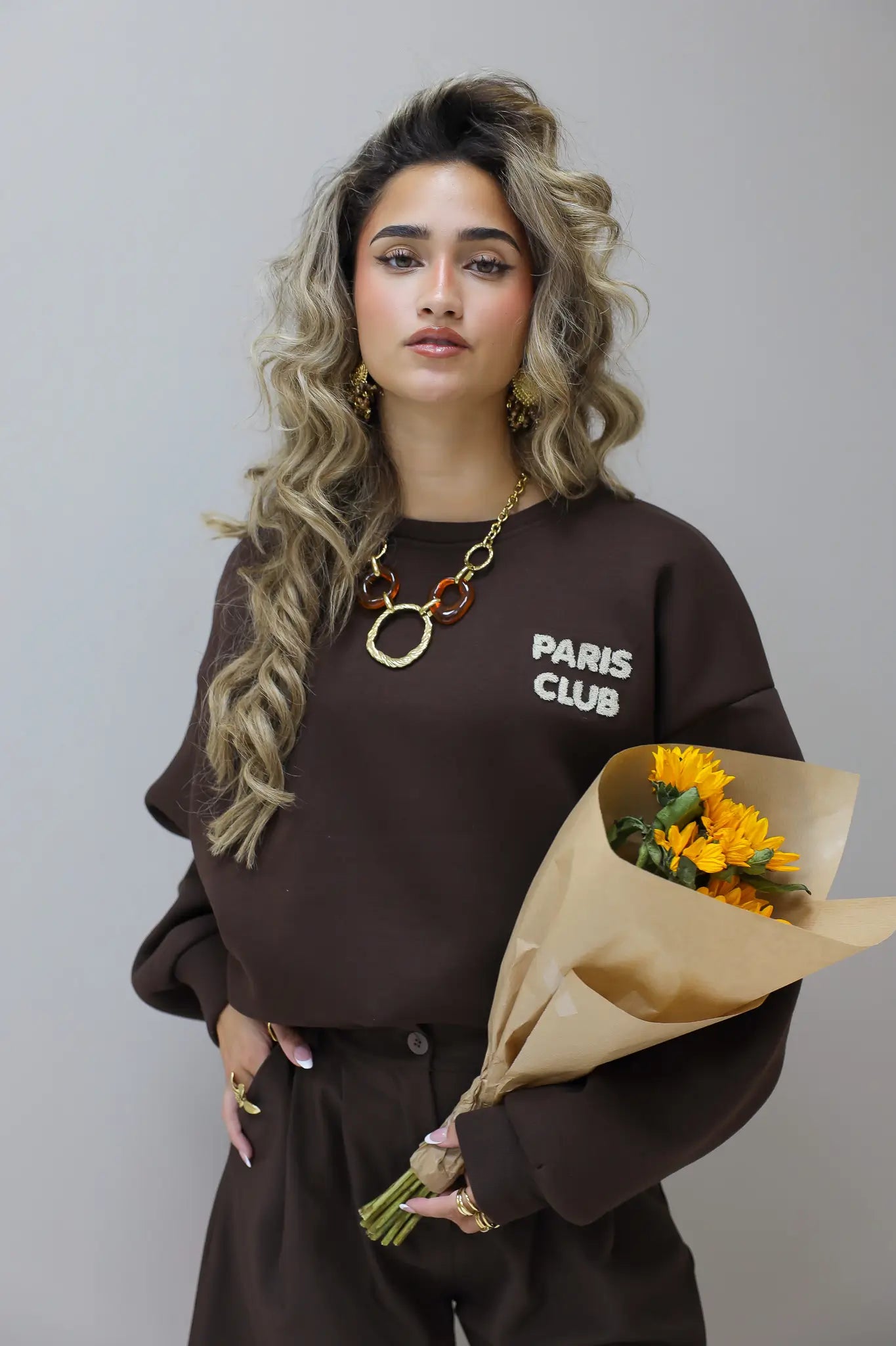 Sweater Paris Club Bruin