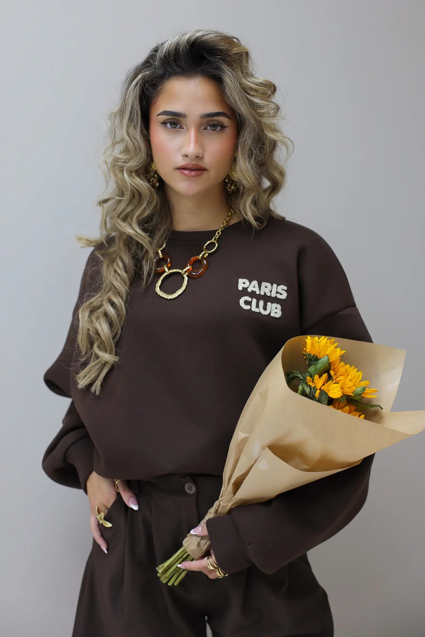 Sweater Paris Club Bruin