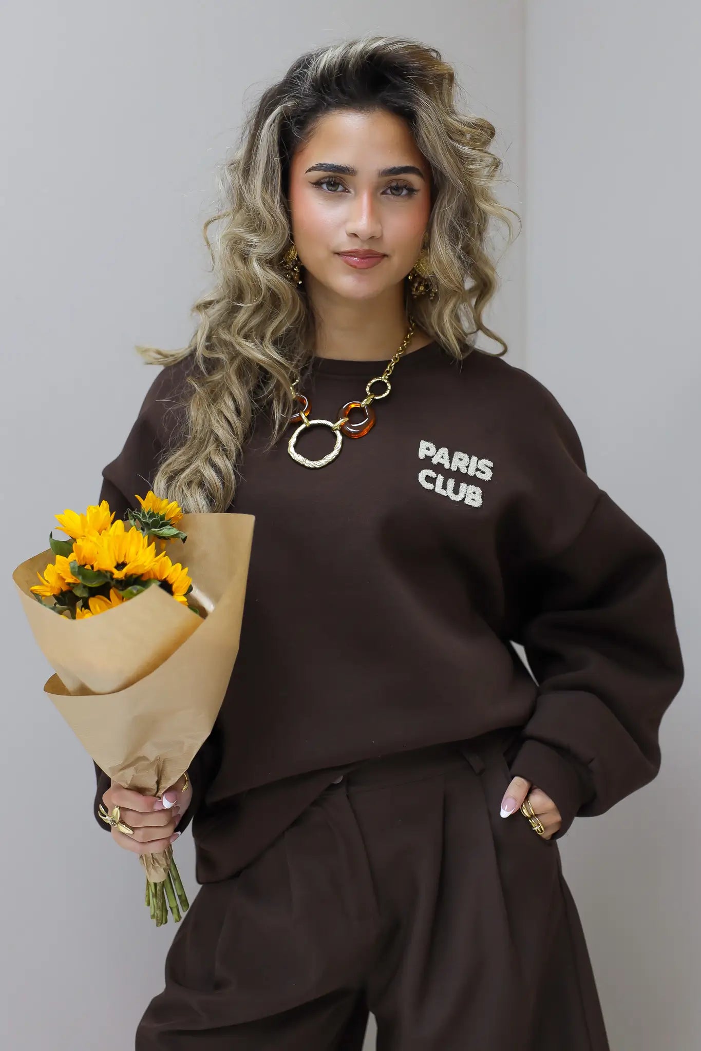 Sweater Paris Club Bruin