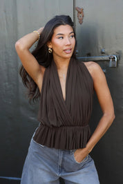 Halter Top Open Rug Bruin