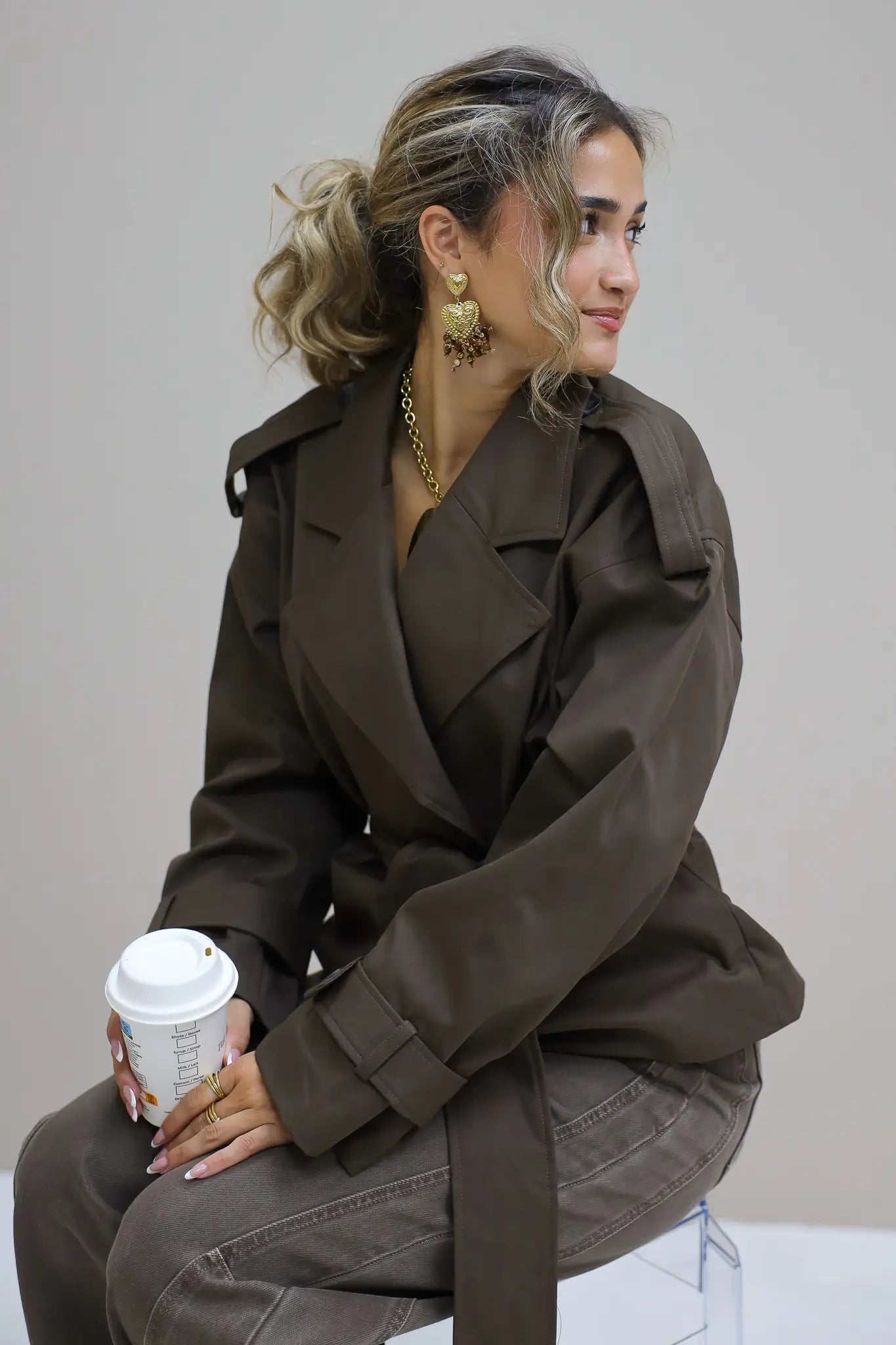 Trench Coat Brede Band Bruin