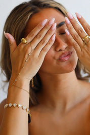 Hand Chain Simple Shimmer Goud
