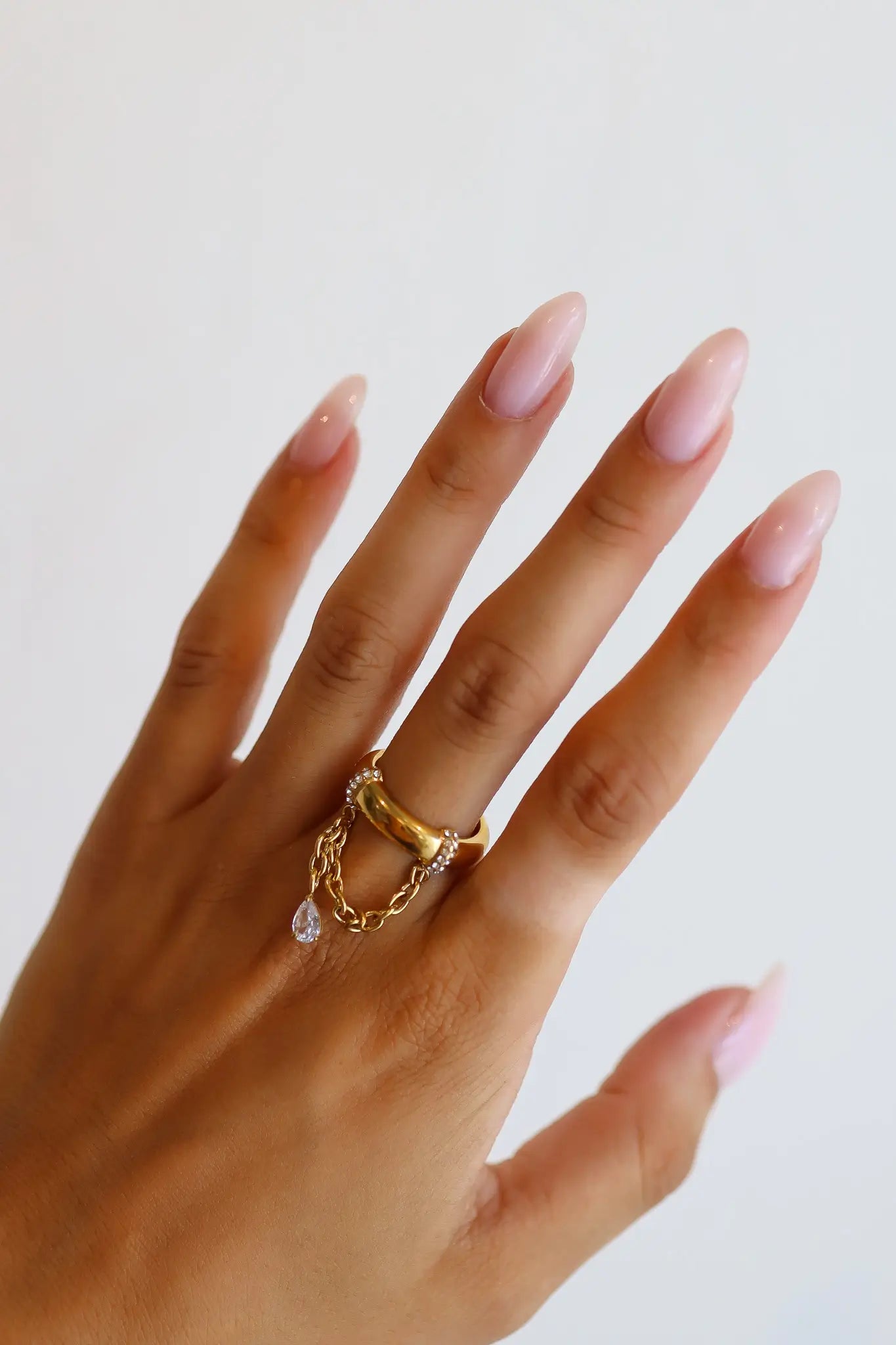 Ring Chain Hanger Goud