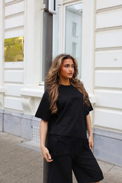 T-Shirt Asymmetrisch Kant Zwart
