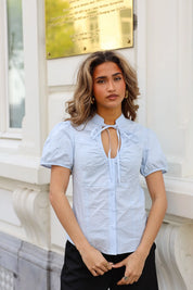 Blouse Knoopjes Pofmouw Blauw