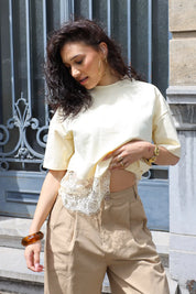 T-Shirt Asymmetrisch Kant Geel