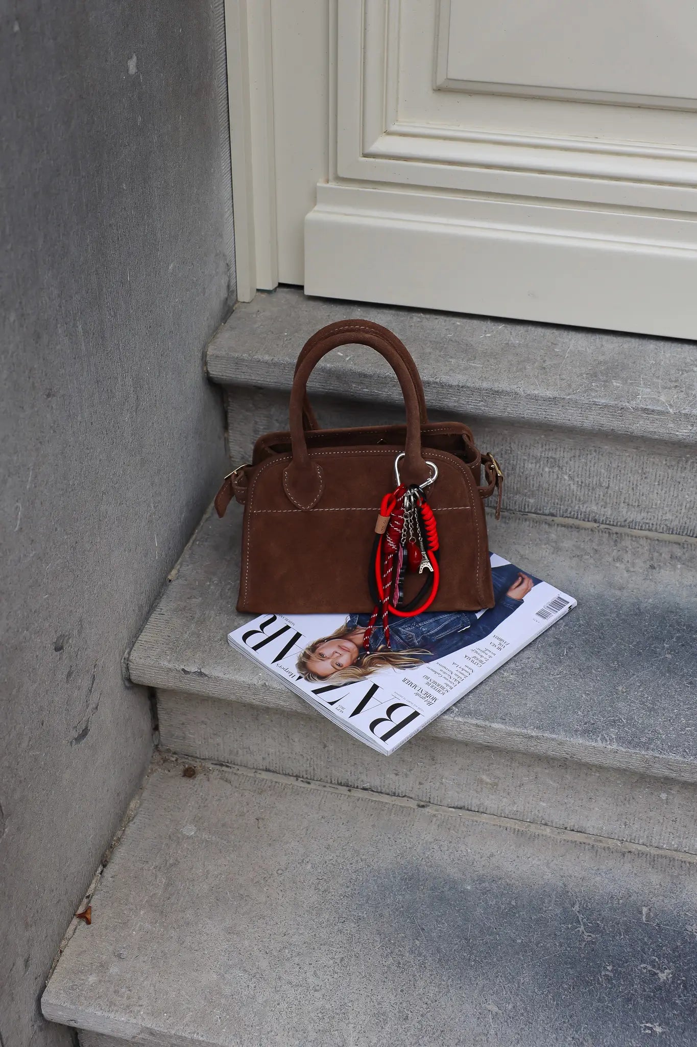 Baby Merlot Suede Schoudertas Taupe