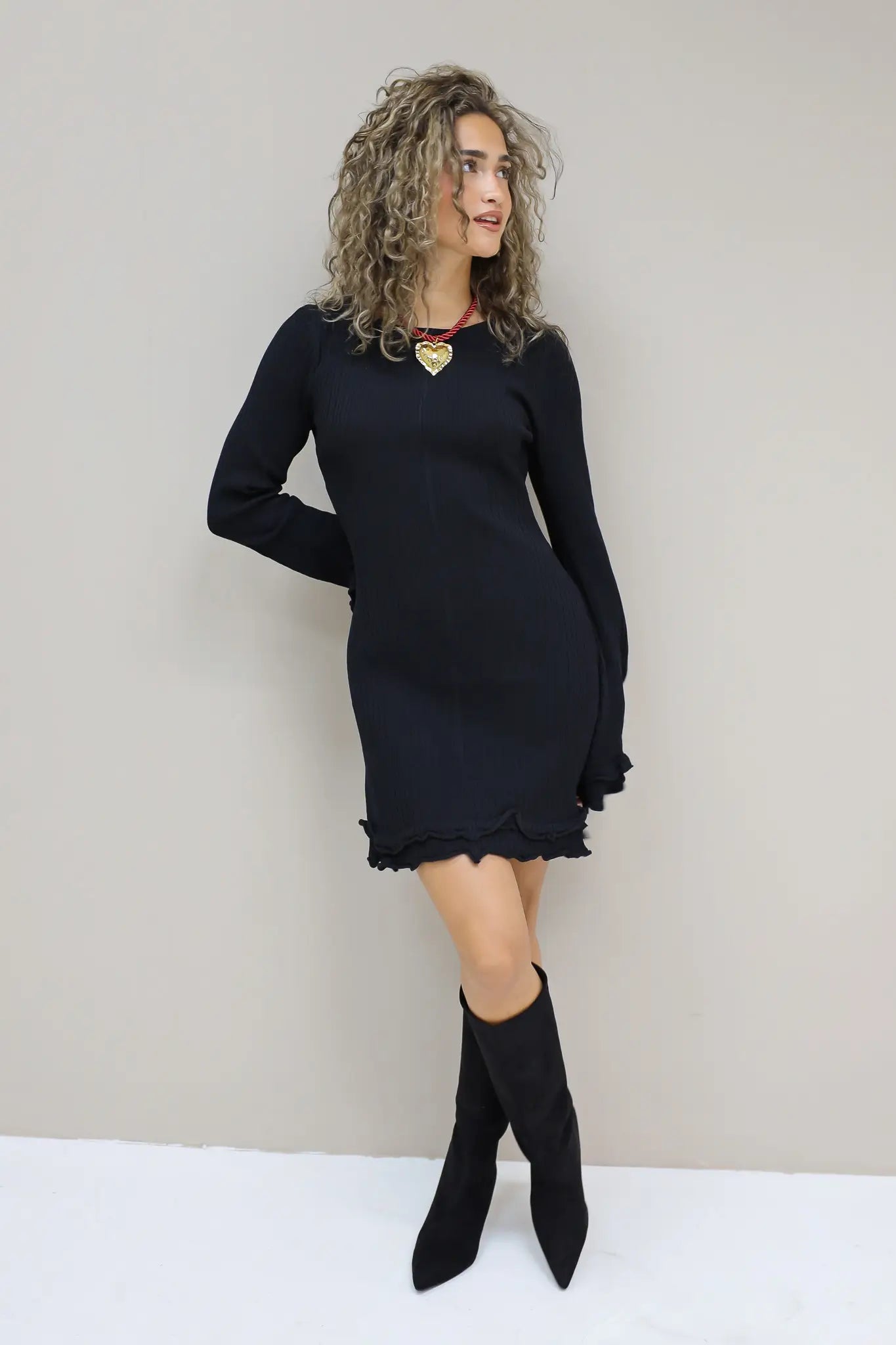 Jurk Lange Mouwen Ruffle Detail Zwart