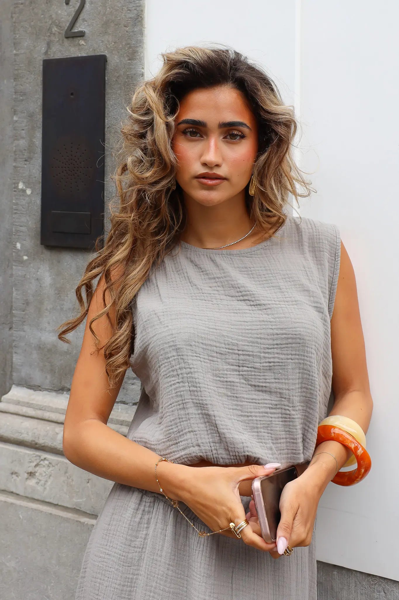 Top Mouwloos Mousseline Taupe