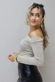 Asymmetrische top lange mouwen camel t shirt one shoulder Ladylike Fashion