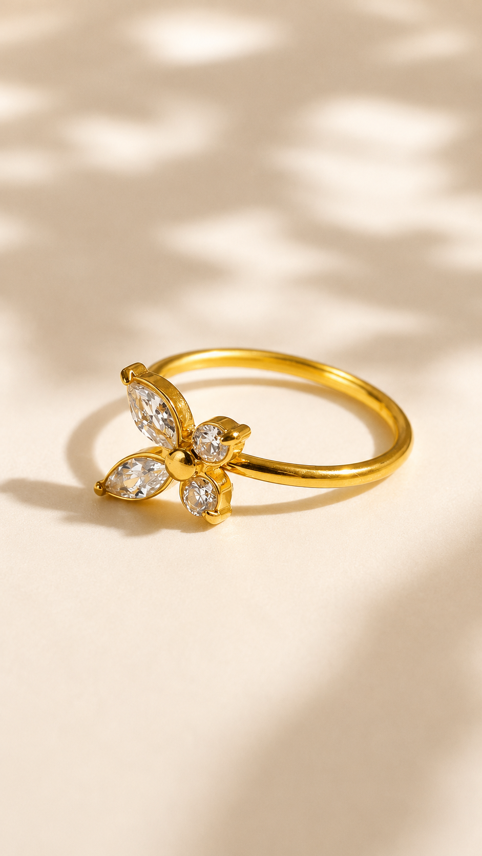 Ring Vlinder Goud