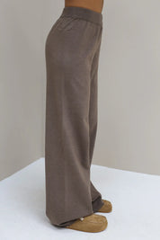 Gebreide pantalon bruin elastiek taille basic lounge broek set