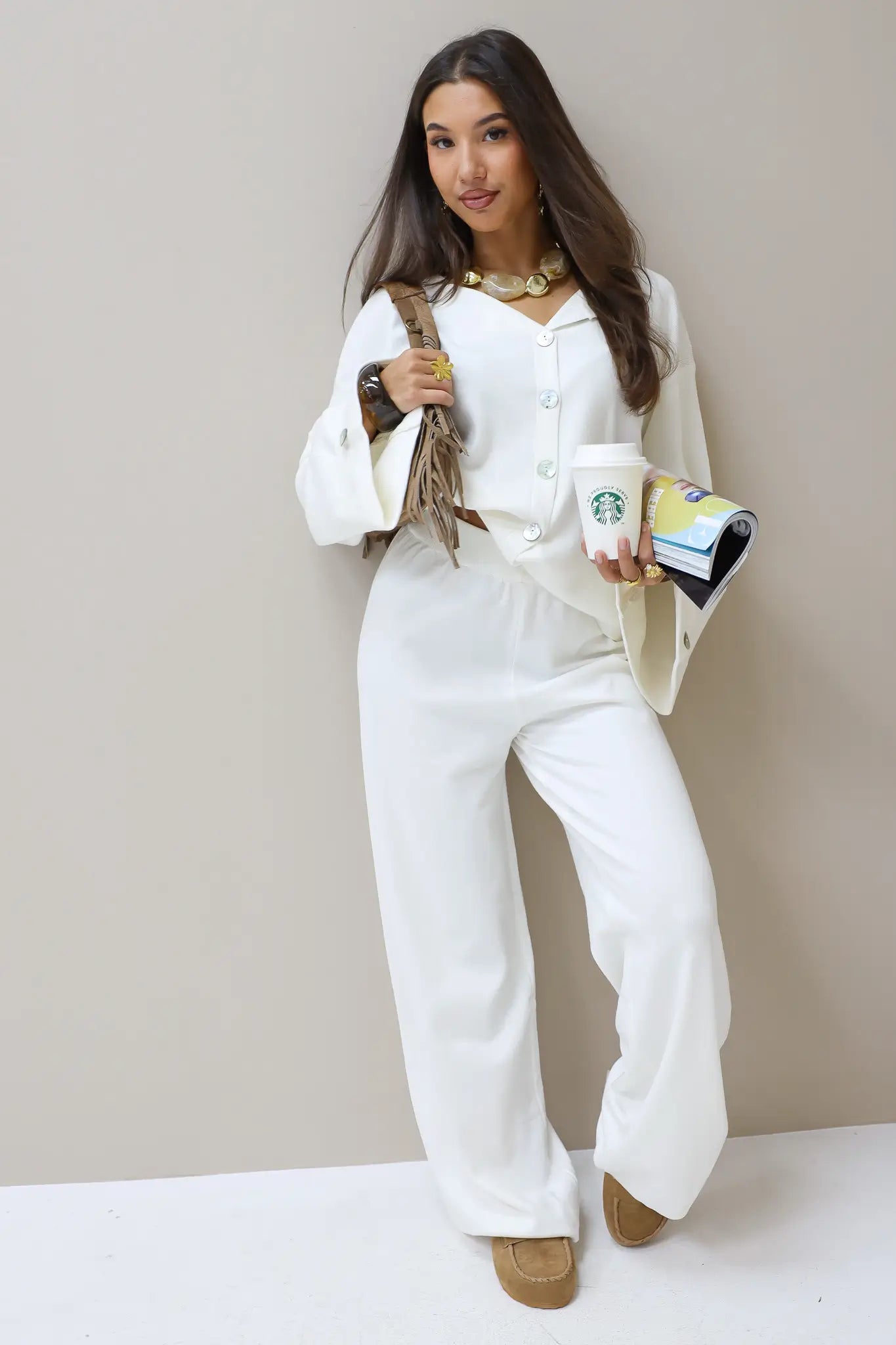 Gebreide pantalon creme elastiek taille basic lounge broek set