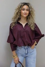 Korte ballon blouse lange mouwen bordeaux brede manchet knoopjes