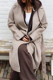 Lange jas wol taupe maxi dames wollen jas Ladylike