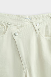 Bermuda Asymmetrische Knoop Beige