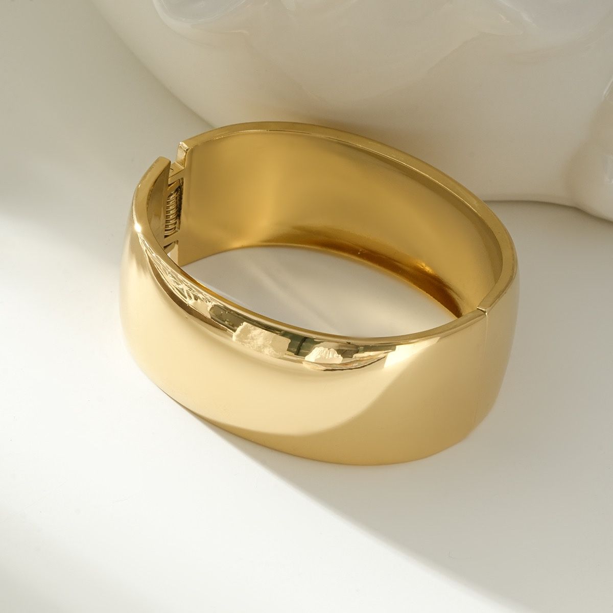 Armband Brede Bangle Goud