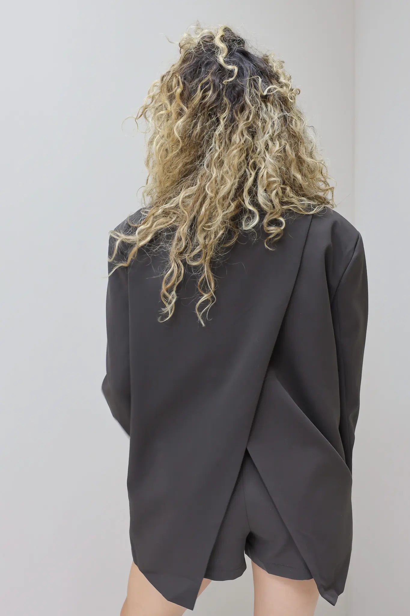 Oversized blazer overslag achterkant bruin open rug dames blazer Ladylike