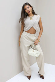 Pantalon riem detail beige dames broek riem zijkant Myracle Ladylike Fashion