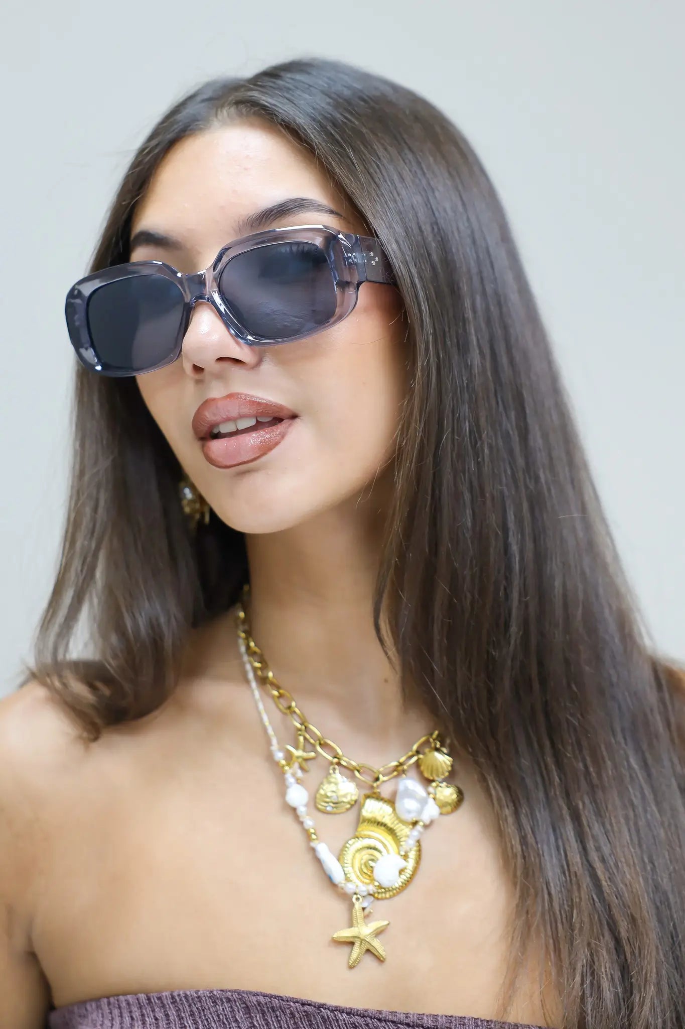 Saar Zonnebril Grijs dames zonnebril licht montuur