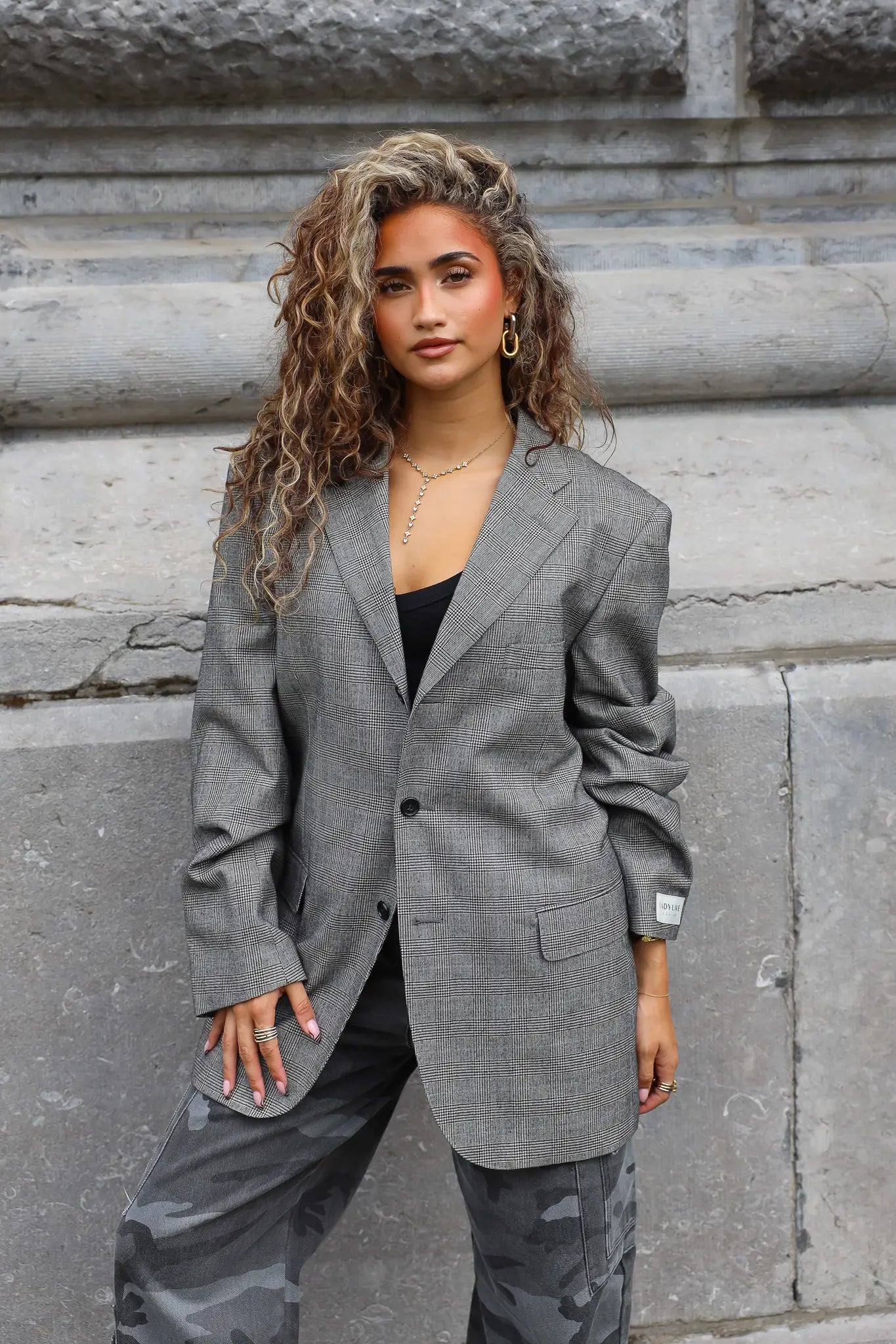 Grijze reworked vintage blazer uit de Atelier Series