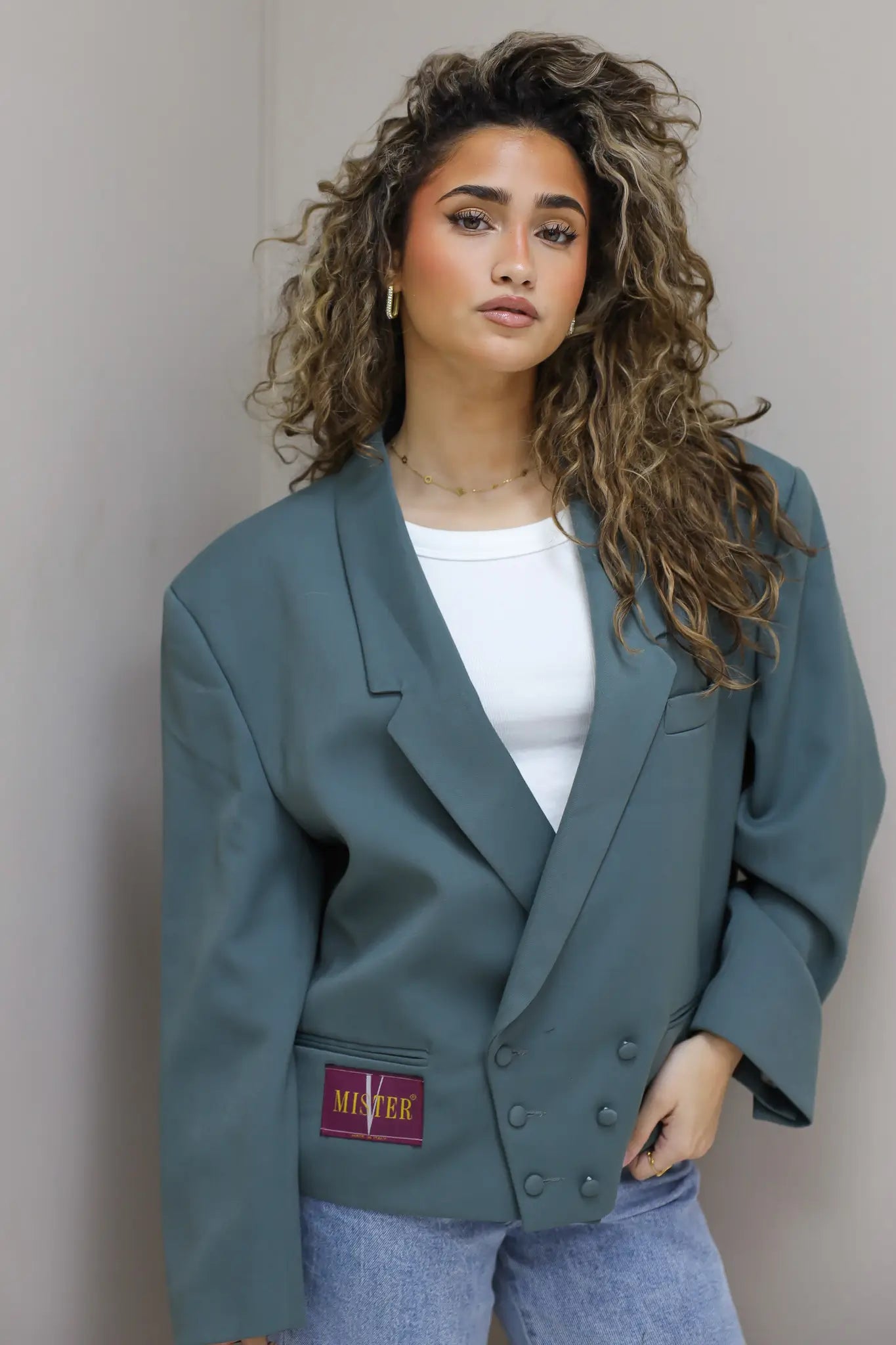 reworked blazer groen voorkant gedragen