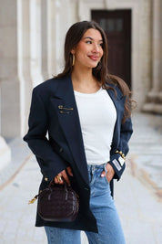 Navy oversized blazer dames gecombineerd met witte top
