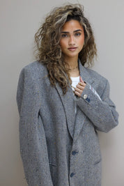 close up reworked vintage cacharel blazer grijs voorkant