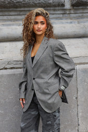 Unieke grijze reworked blazer uit de Atelier Series