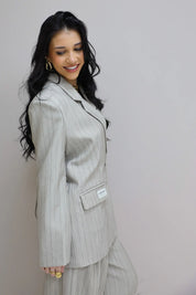 taupe blazer dames studio set ladylike