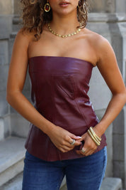 Bordeaux leather look top voor dames