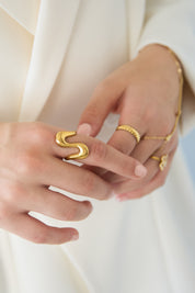 Ring Wavy Goud