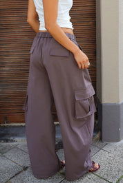 Bruine cargo broek dames met grote zijzakken