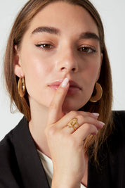 Ring Knoop Detail Goud