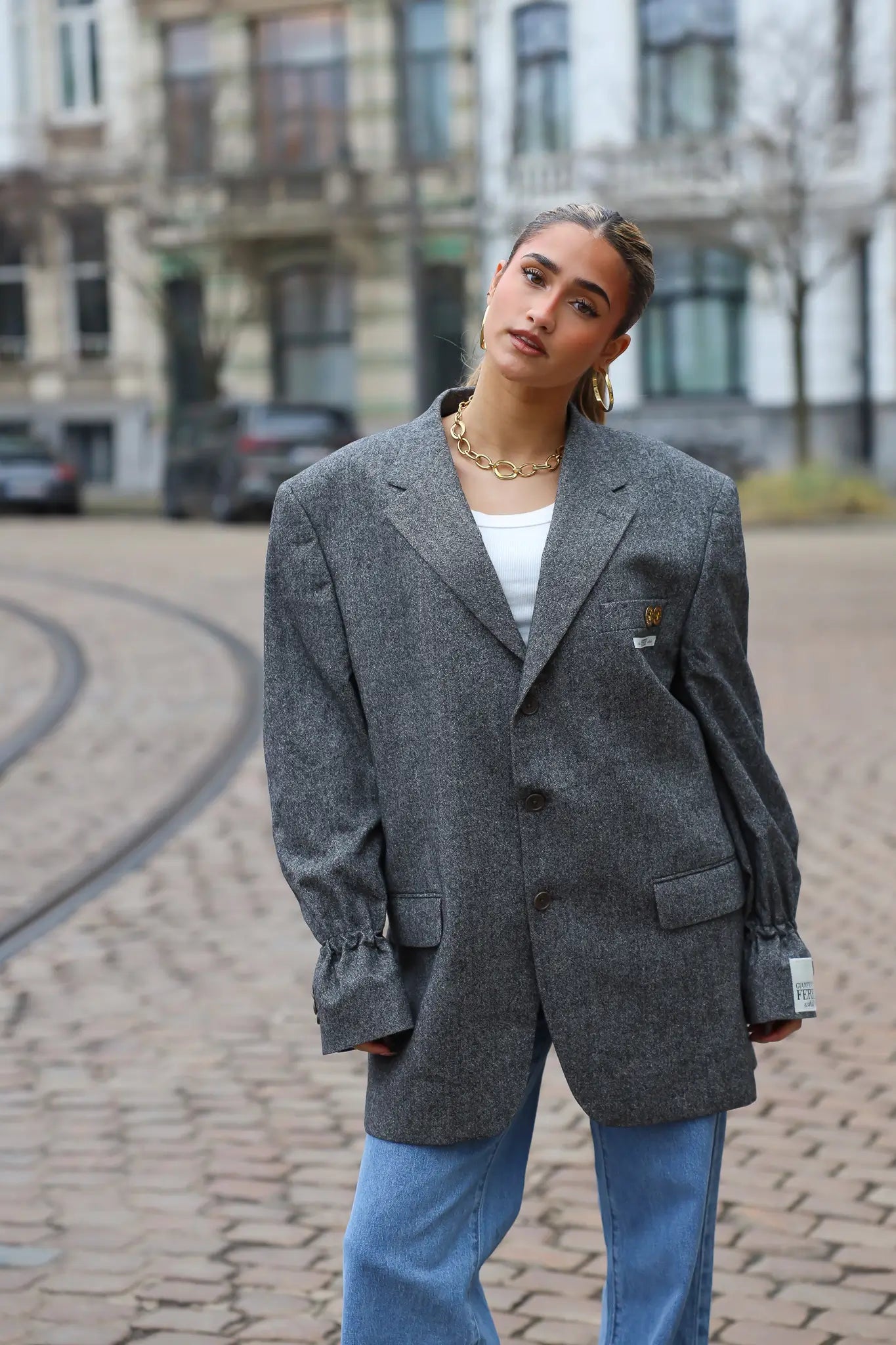 Totale look met de Gianfranco Ferré reworked heren blazer grijs
