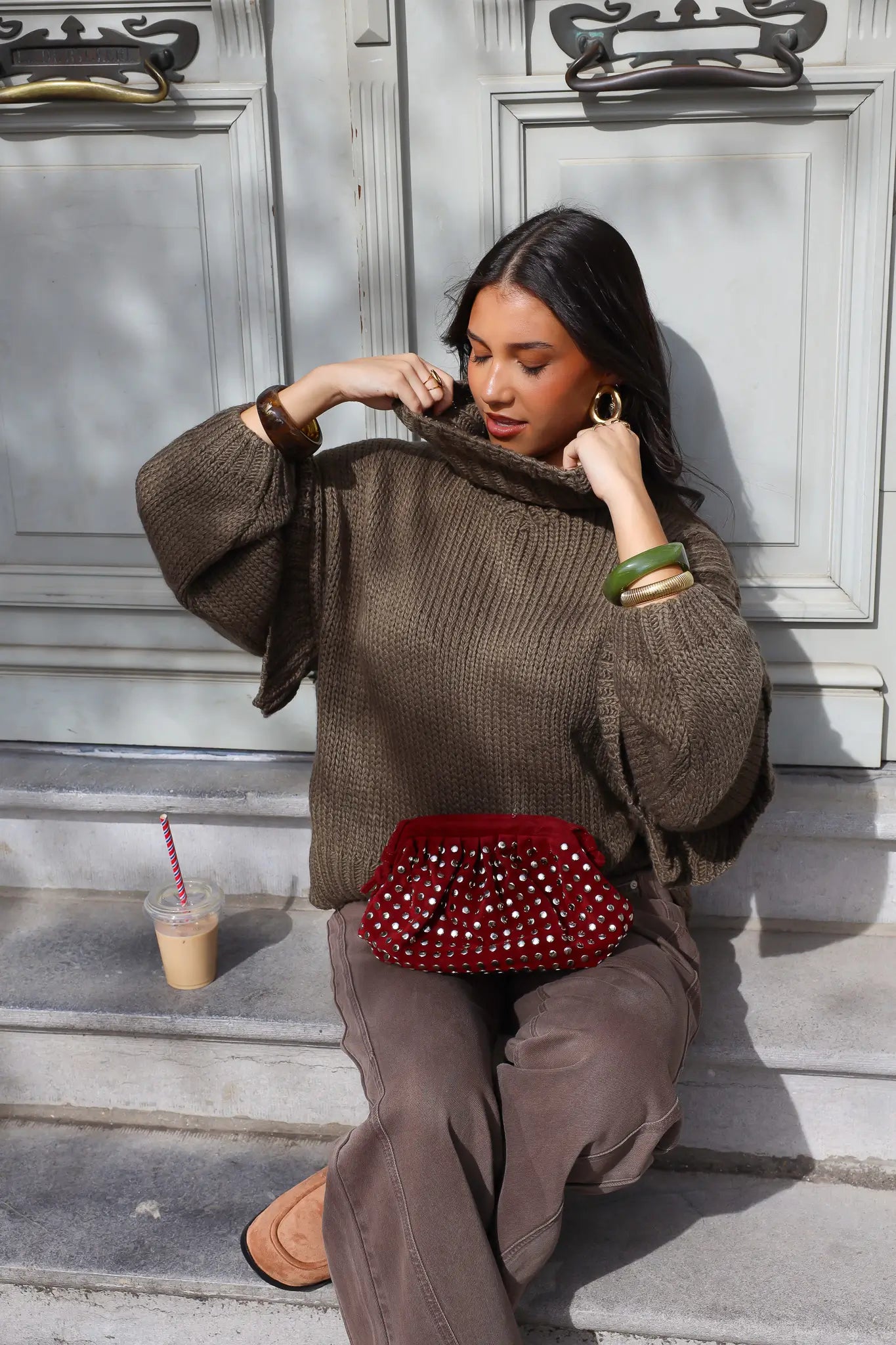 grof gebreide trui col groen col trui dames ruffle mouwen street style foto