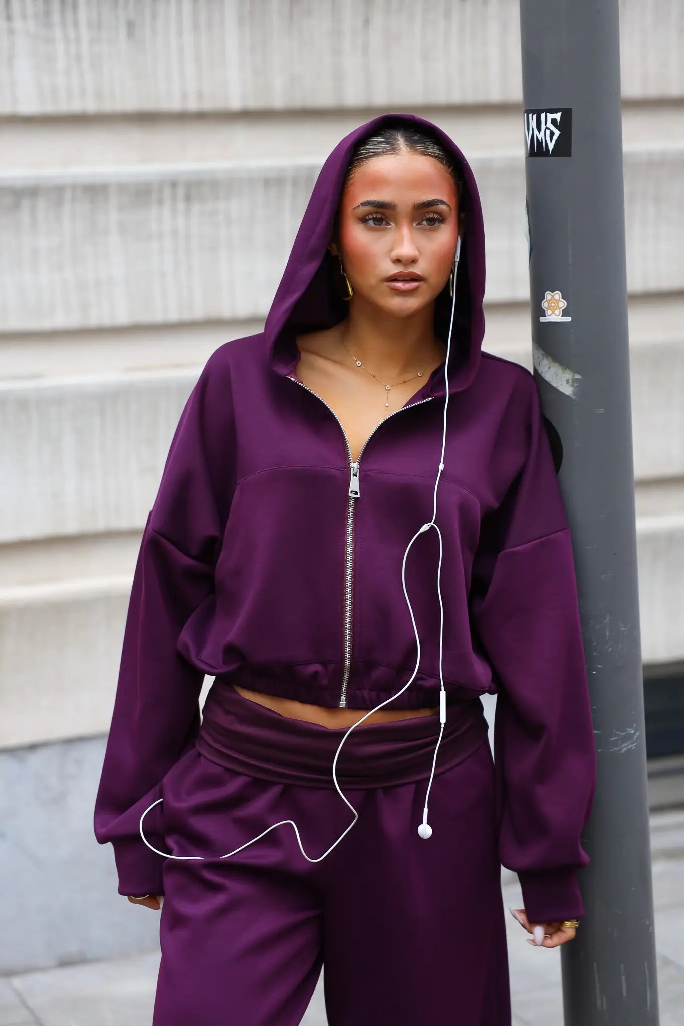 Paarse jogging set met zip hoodie en broek met trekkoord