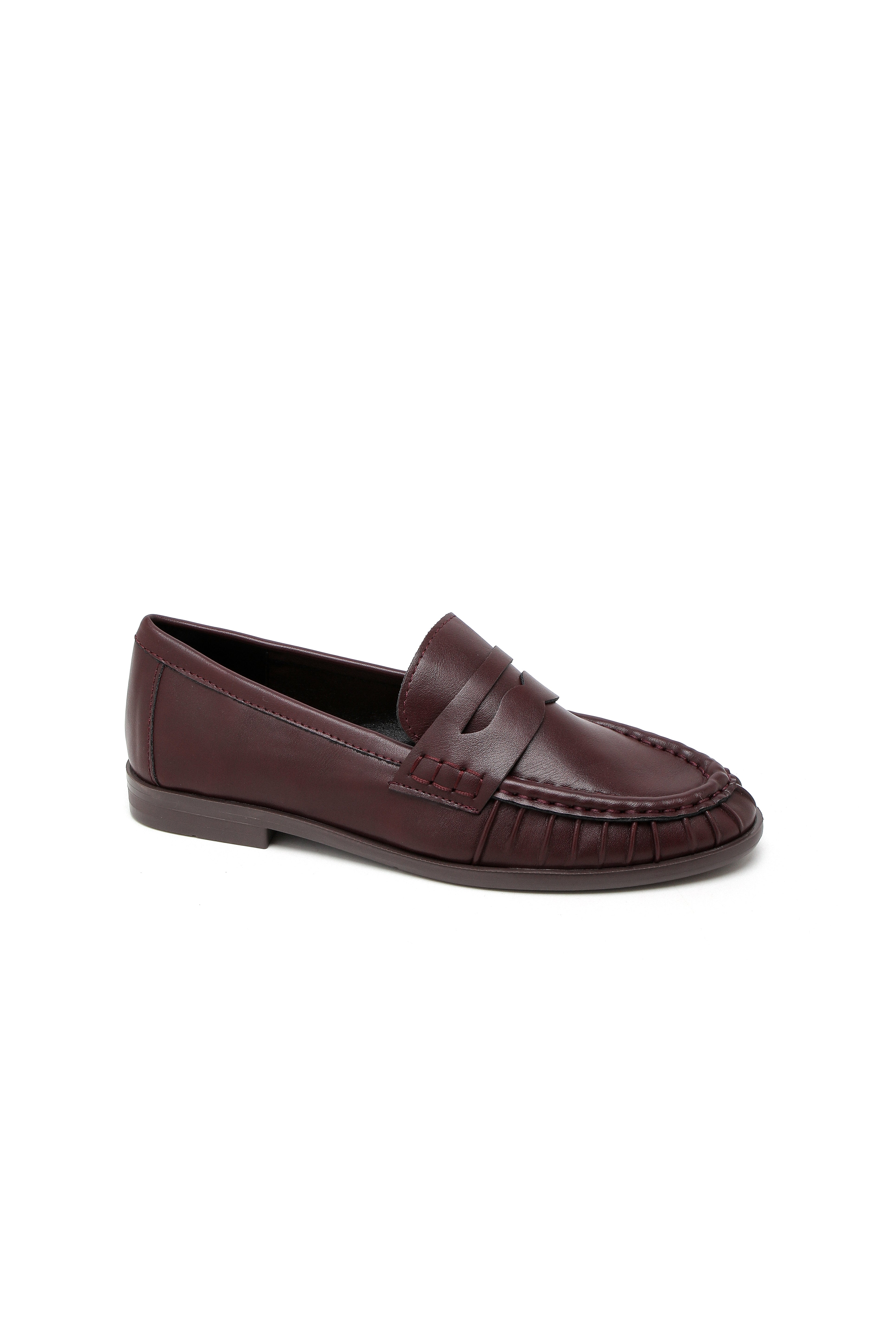 zwarte loafers dames klassiek model Ladylike Fashion webp