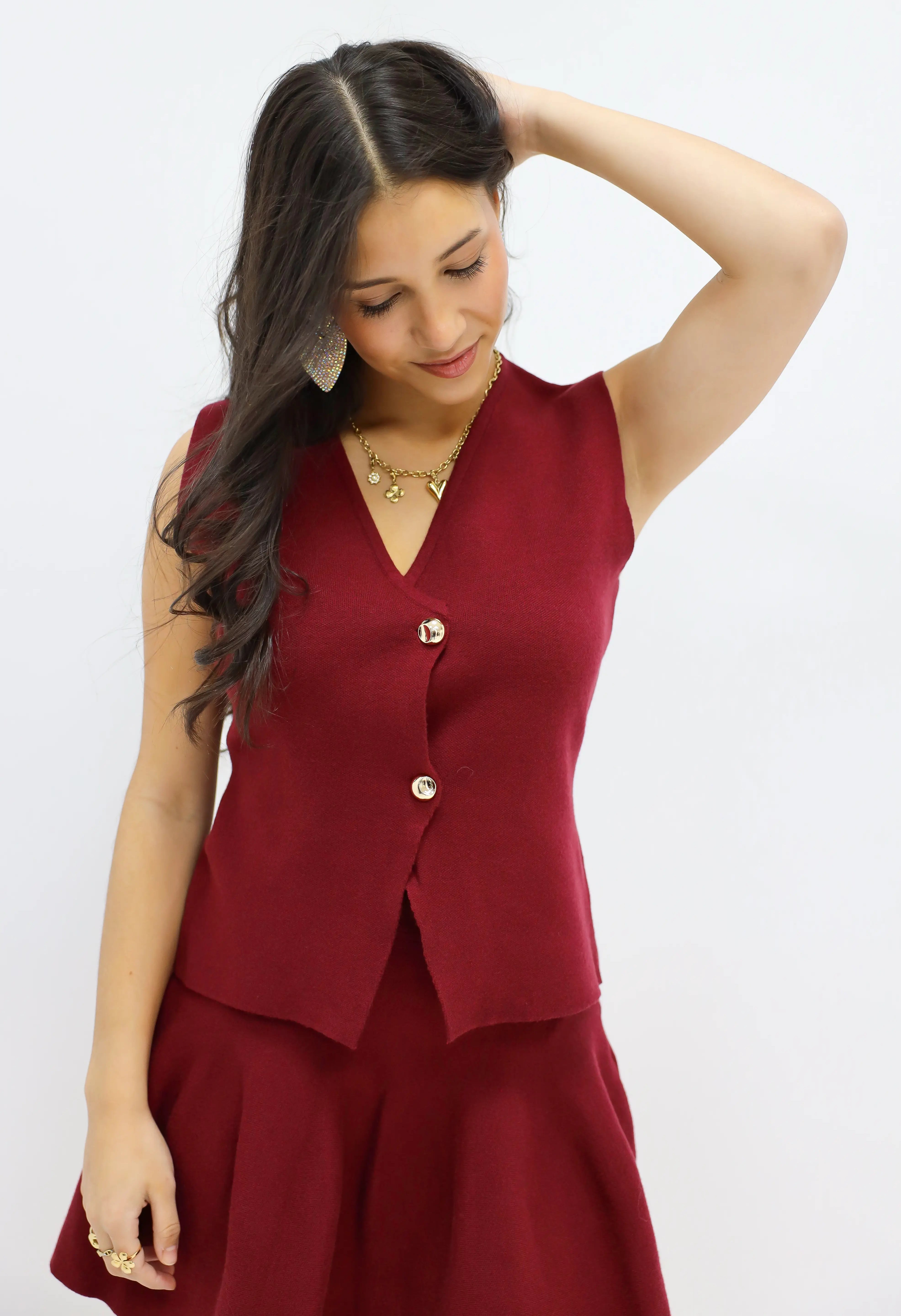 mouwloze blazer top rood volledige outfit vooraanzicht