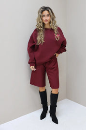 Paris Club Sweater in bordeaux frontaal in de studio