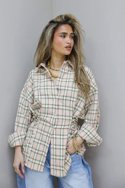 beige ruit blouse dames lange mouwen outfit ladylike