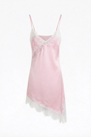 satijnen slipdress asymmetrisch roze met kanten zoom en dunne bandjes