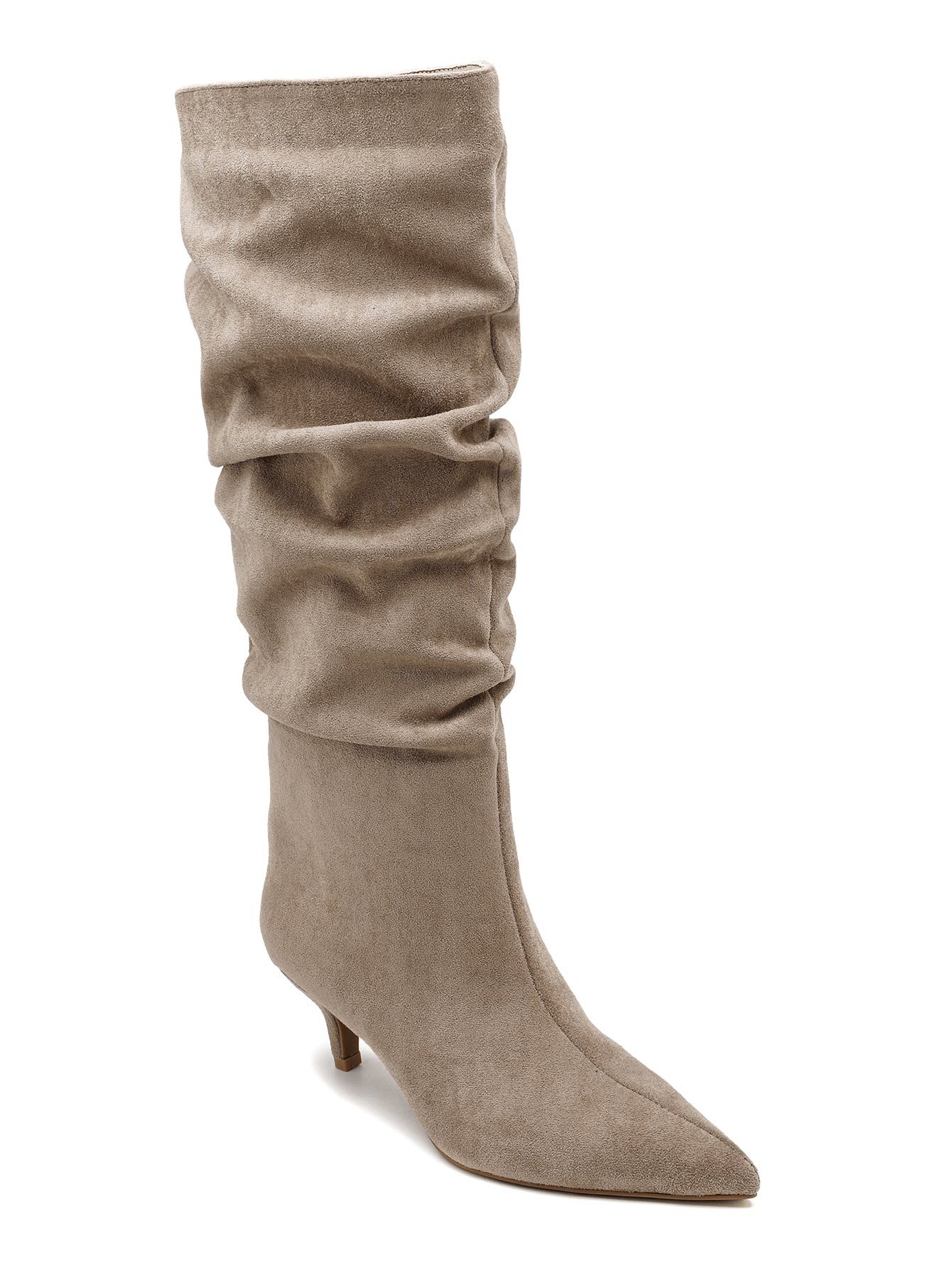 slouchy suede look laarzen beige met puntige neus zijaanzicht