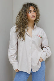 gestreepte beige blouse dames vooraanzicht